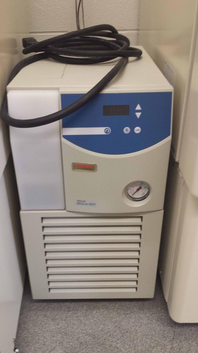 thermo scientific / neslab merlin m33 chiller