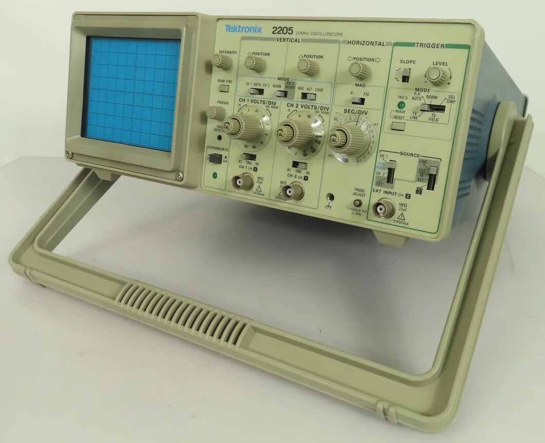 TEKTRONIX 2205