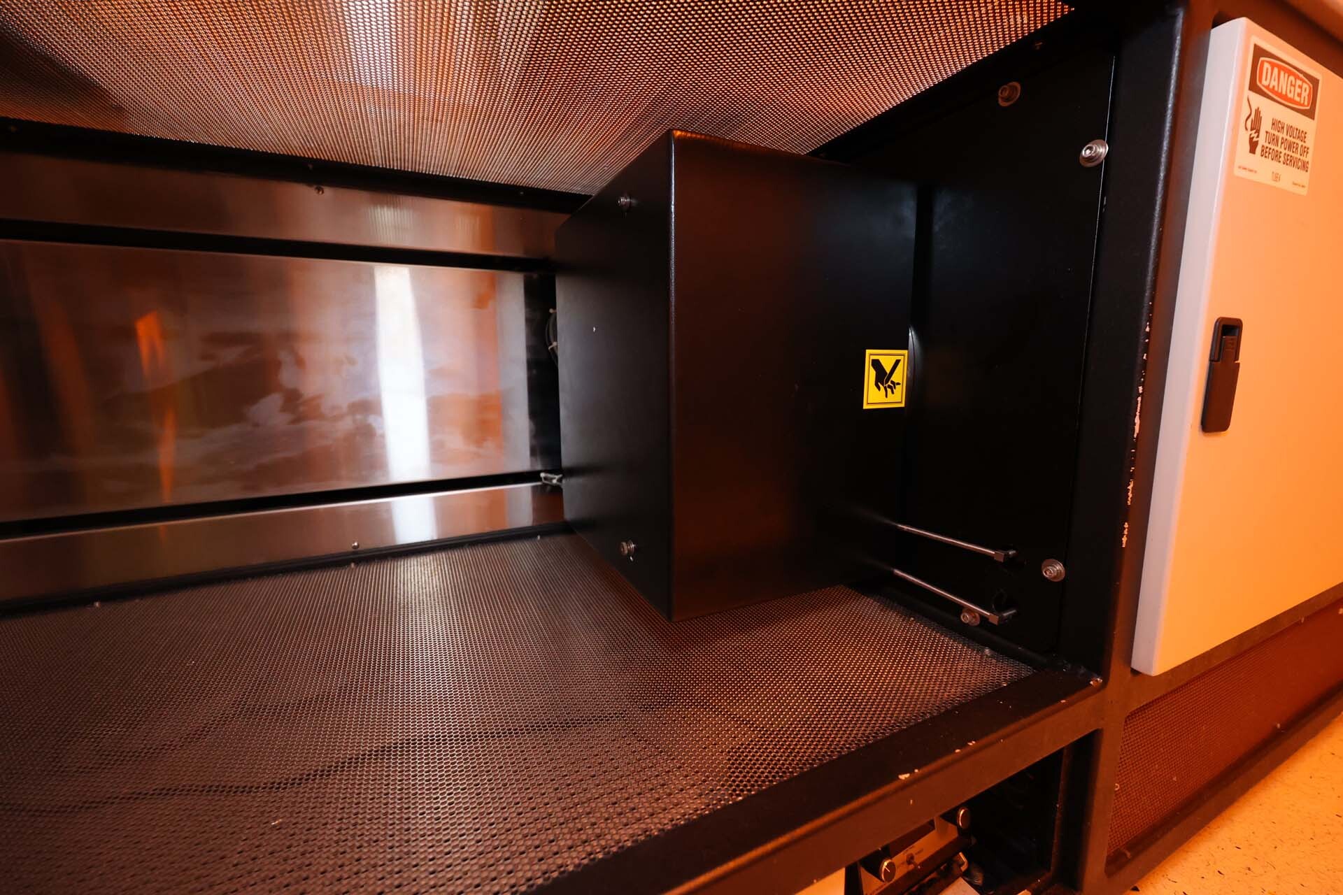 フォト（写真） 使用される CVD EQUIPMENT CORPORATION LPCVD Furnace 販売のために