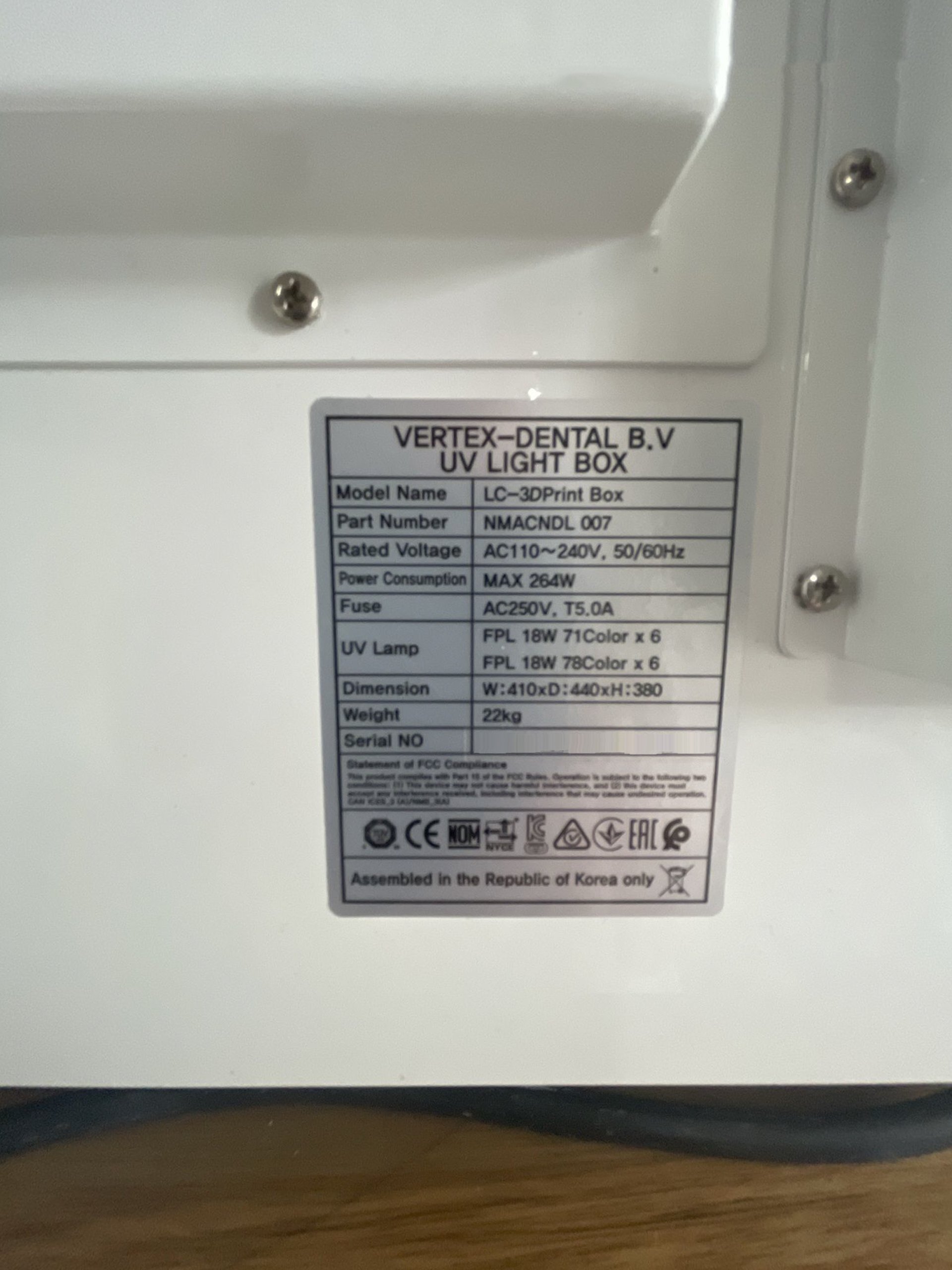 图为 已使用的 3D SYSTEMS LC-3DPrint Box 待售