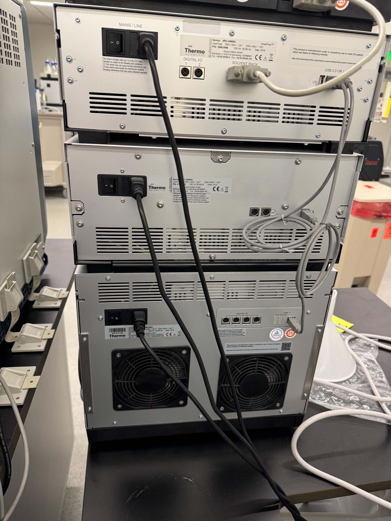 Photo Utilisé AB SCIEX / APPLIED BIOSYSTEMS / ABI / MDS SCIEX 6500+ À vendre