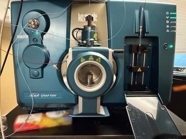 Foto Verwendet AB SCIEX / APPLIED BIOSYSTEMS / ABI / MDS SCIEX 6500+ Zum Verkauf