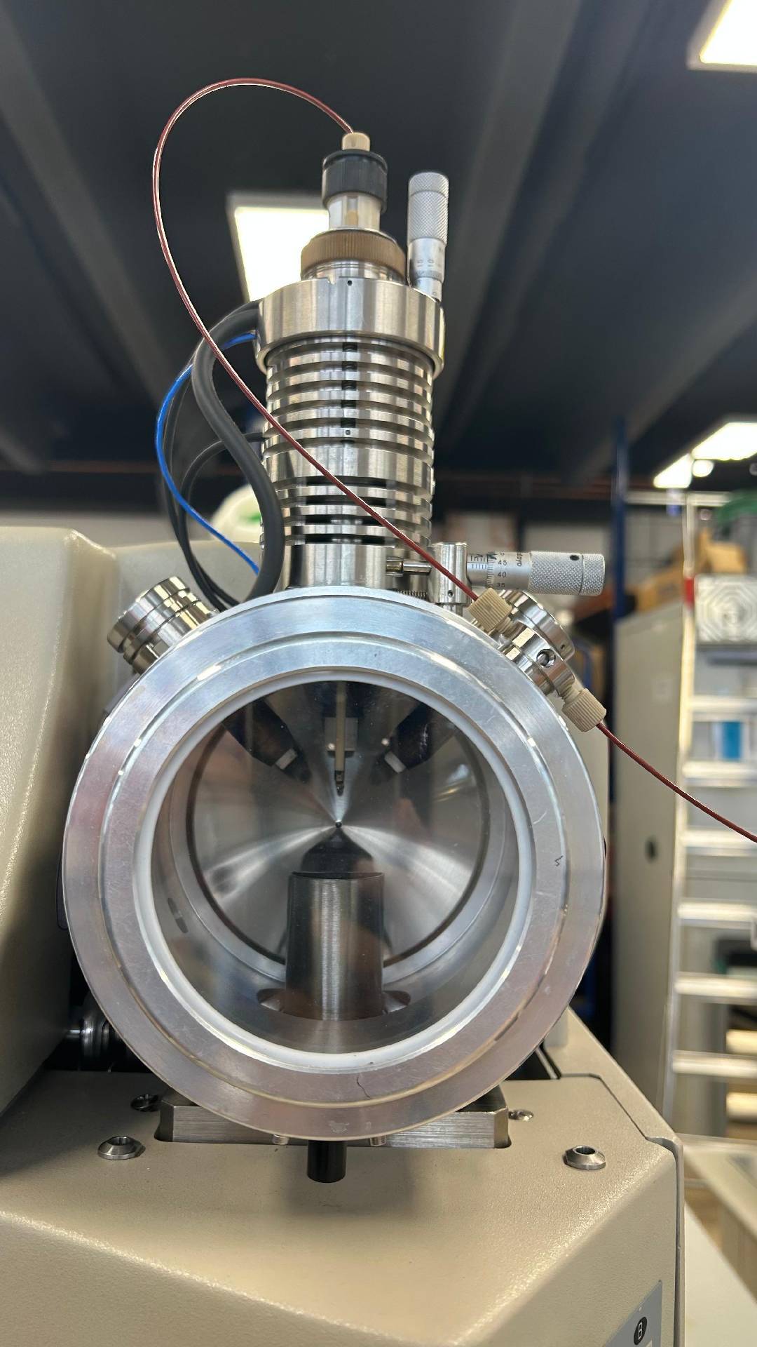 Photo Utilisé AB SCIEX / APPLIED BIOSYSTEMS / ABI / MDS SCIEX API 3200 À vendre