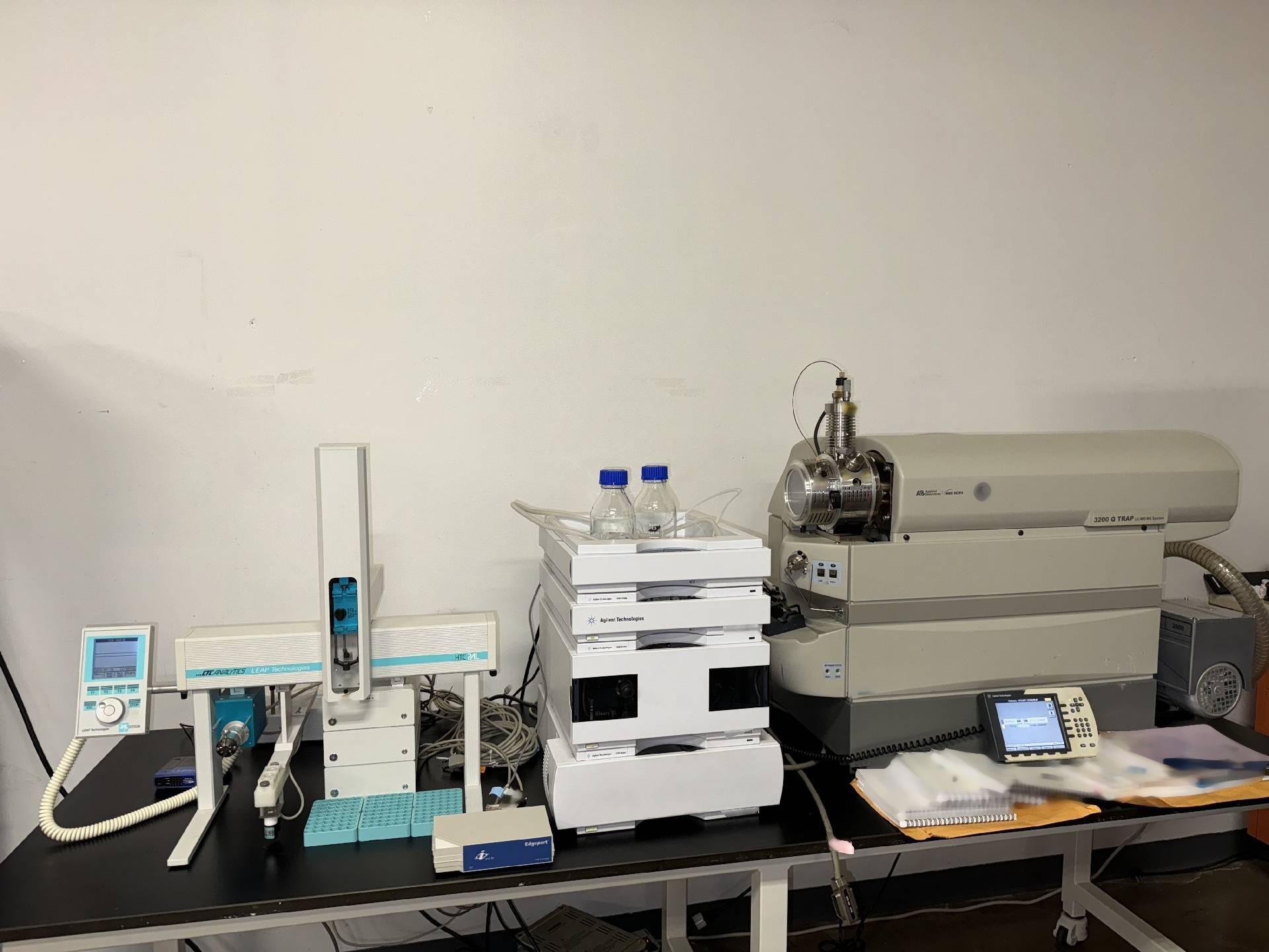 图为 已使用的 AB SCIEX / APPLIED BIOSYSTEMS / ABI / MDS SCIEX API 3200 待售