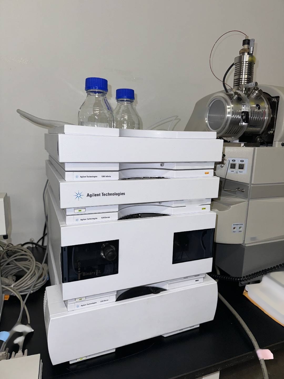 图为 已使用的 AB SCIEX / APPLIED BIOSYSTEMS / ABI / MDS SCIEX API 3200 待售