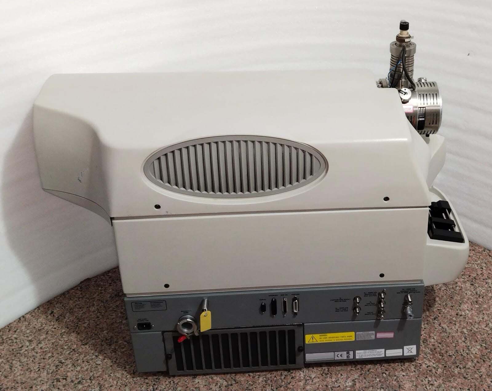 Photo Used AB SCIEX / APPLIED BIOSYSTEMS / ABI / MDS SCIEX API 3200 For Sale