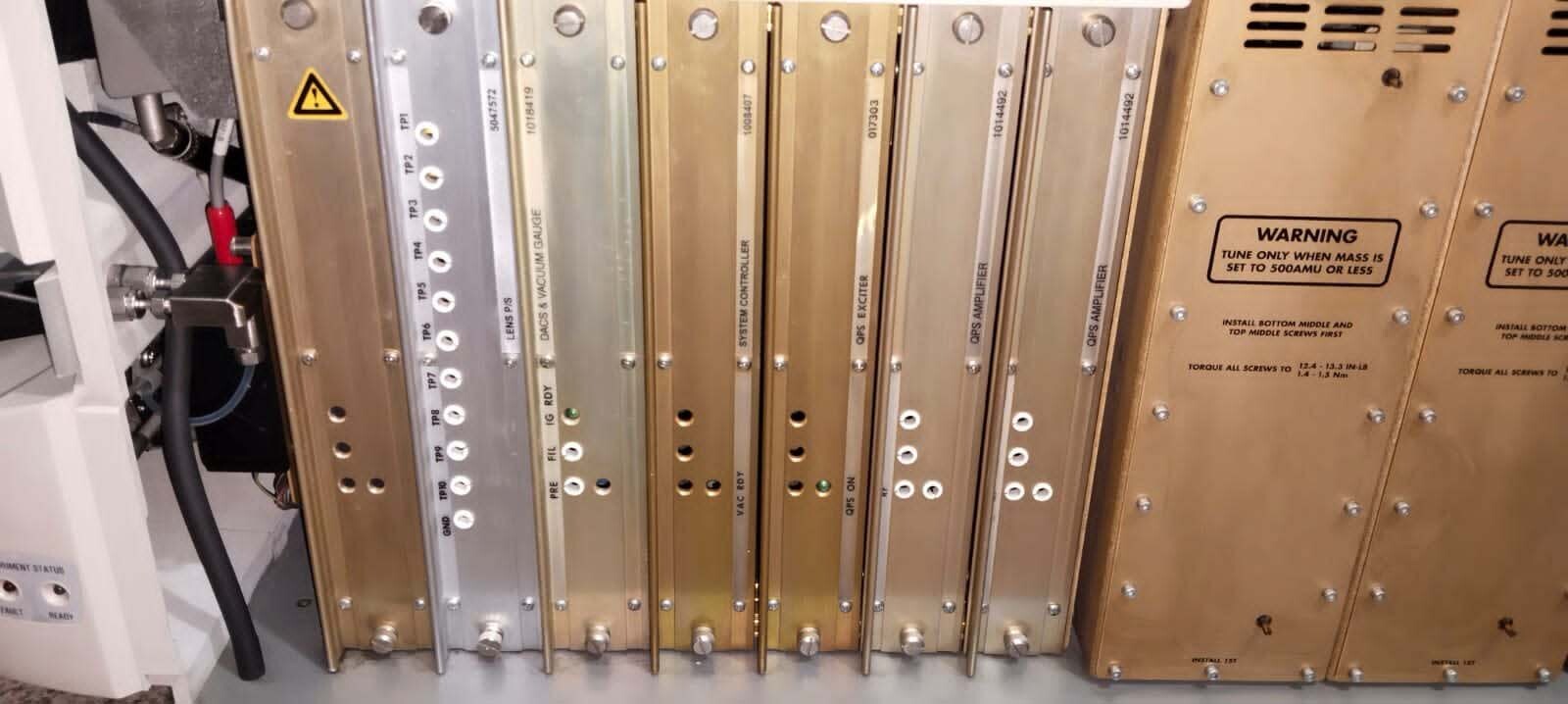 Photo Used AB SCIEX / APPLIED BIOSYSTEMS / ABI / MDS SCIEX API 3200 For Sale
