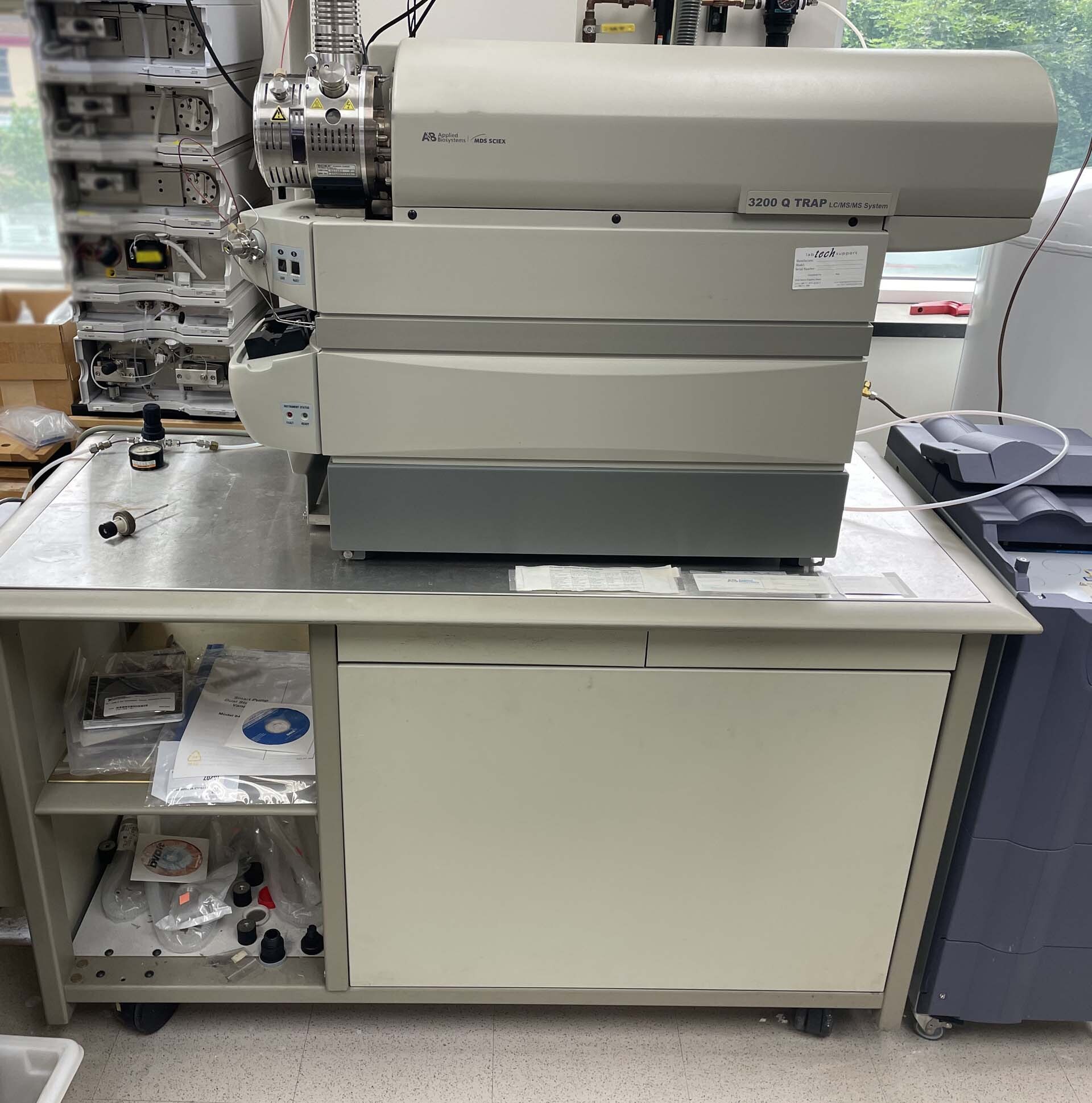 フォト（写真） 使用される AB SCIEX / APPLIED BIOSYSTEMS / ABI / MDS SCIEX Qtrap 3200 販売のために