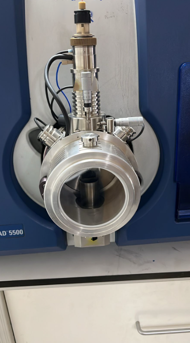 フォト（写真） 使用される AB SCIEX / APPLIED BIOSYSTEMS / ABI / MDS SCIEX Triple Quad 5500 販売のために