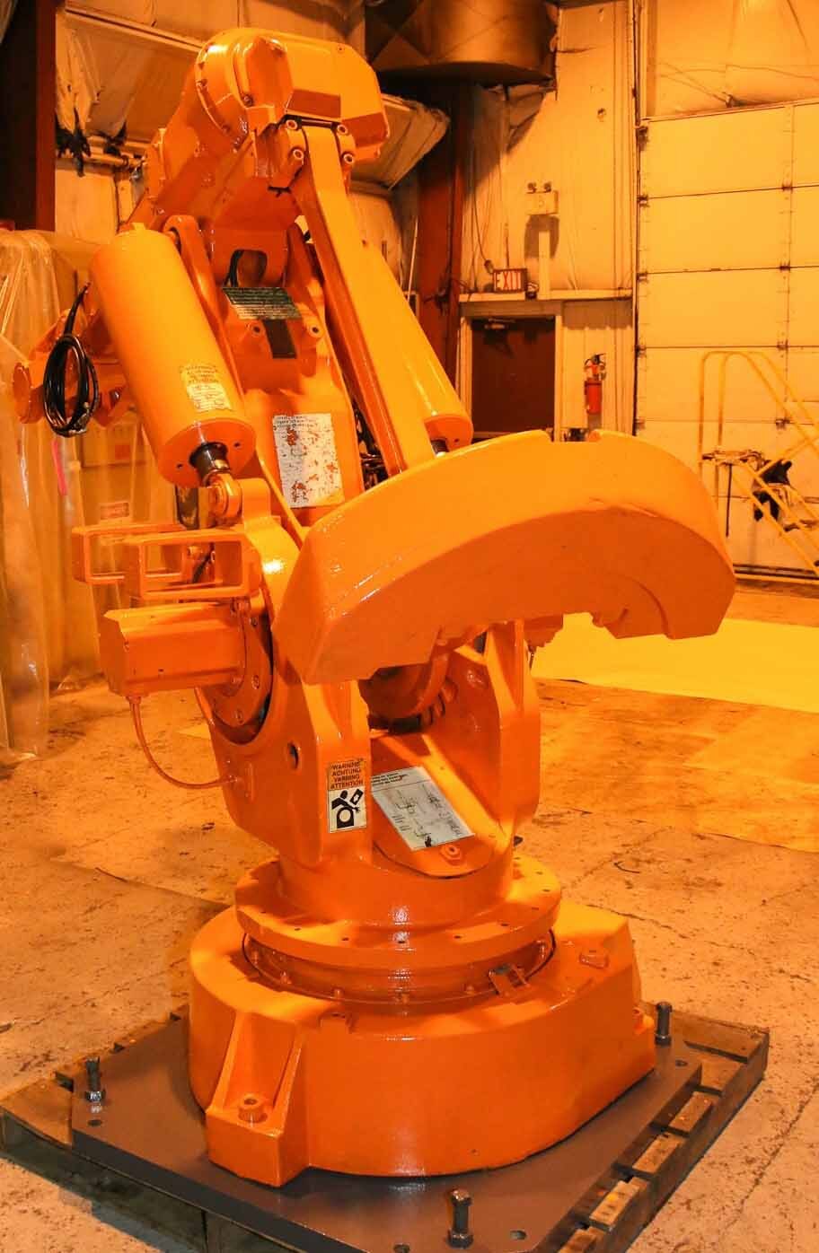 图为 已使用的 ABB IRB 6400 M94 待售