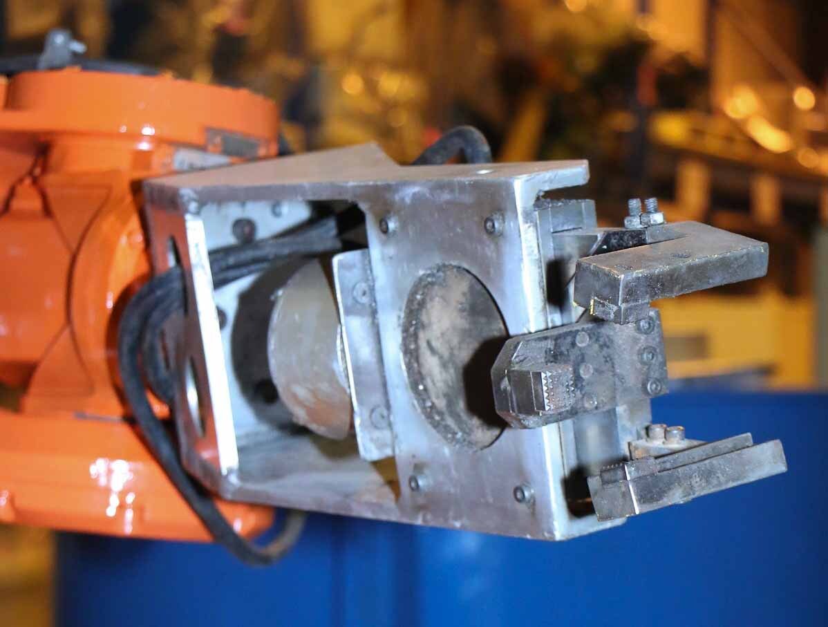 Photo Utilisé ABB IRB 6400RF À vendre
