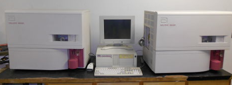 Photo Used ABBOTT Cell Dyn 3500 R/CS For Sale