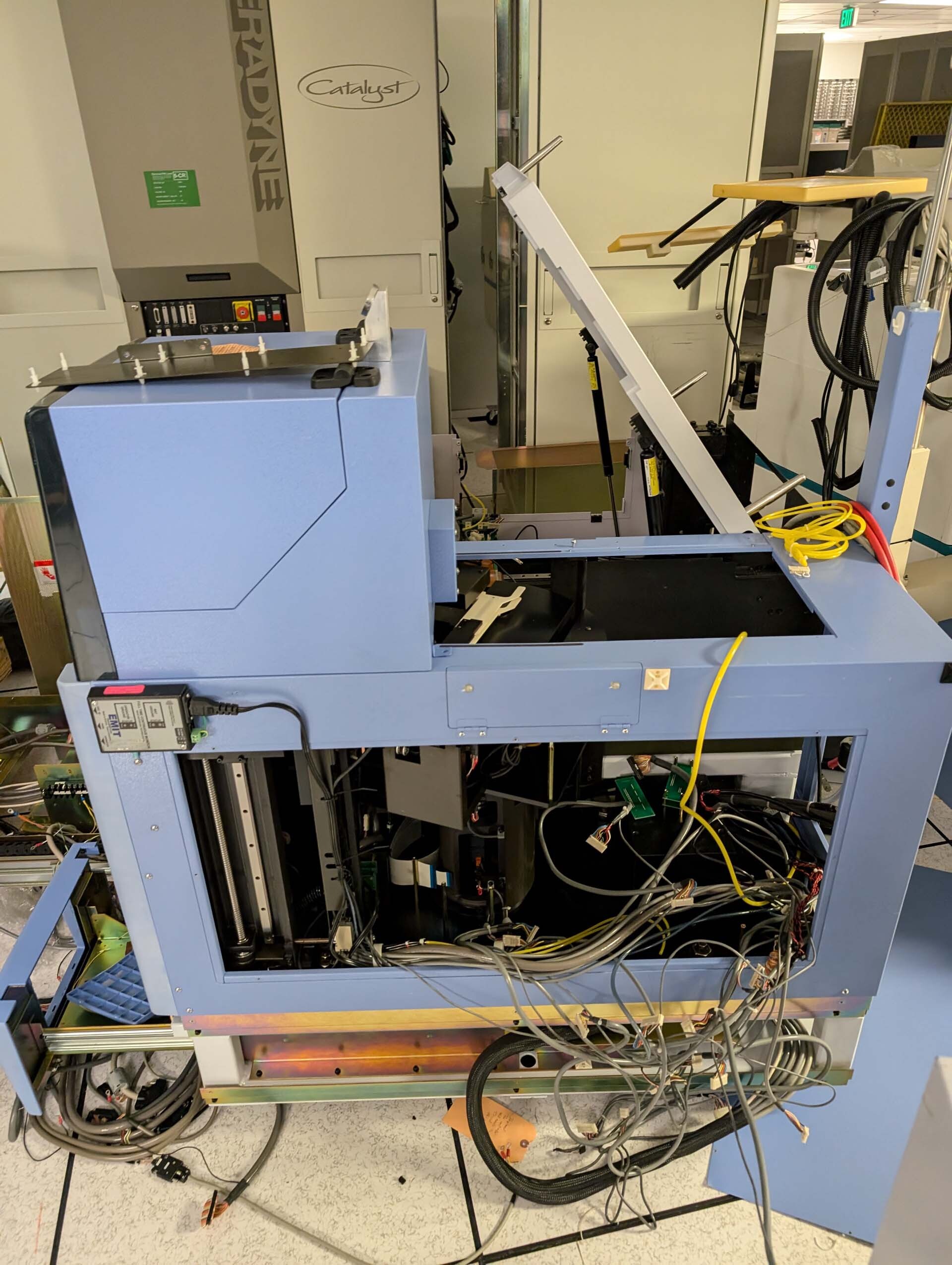 Foto Verwendet TSK / ACCRETECH UF 200 Zum Verkauf