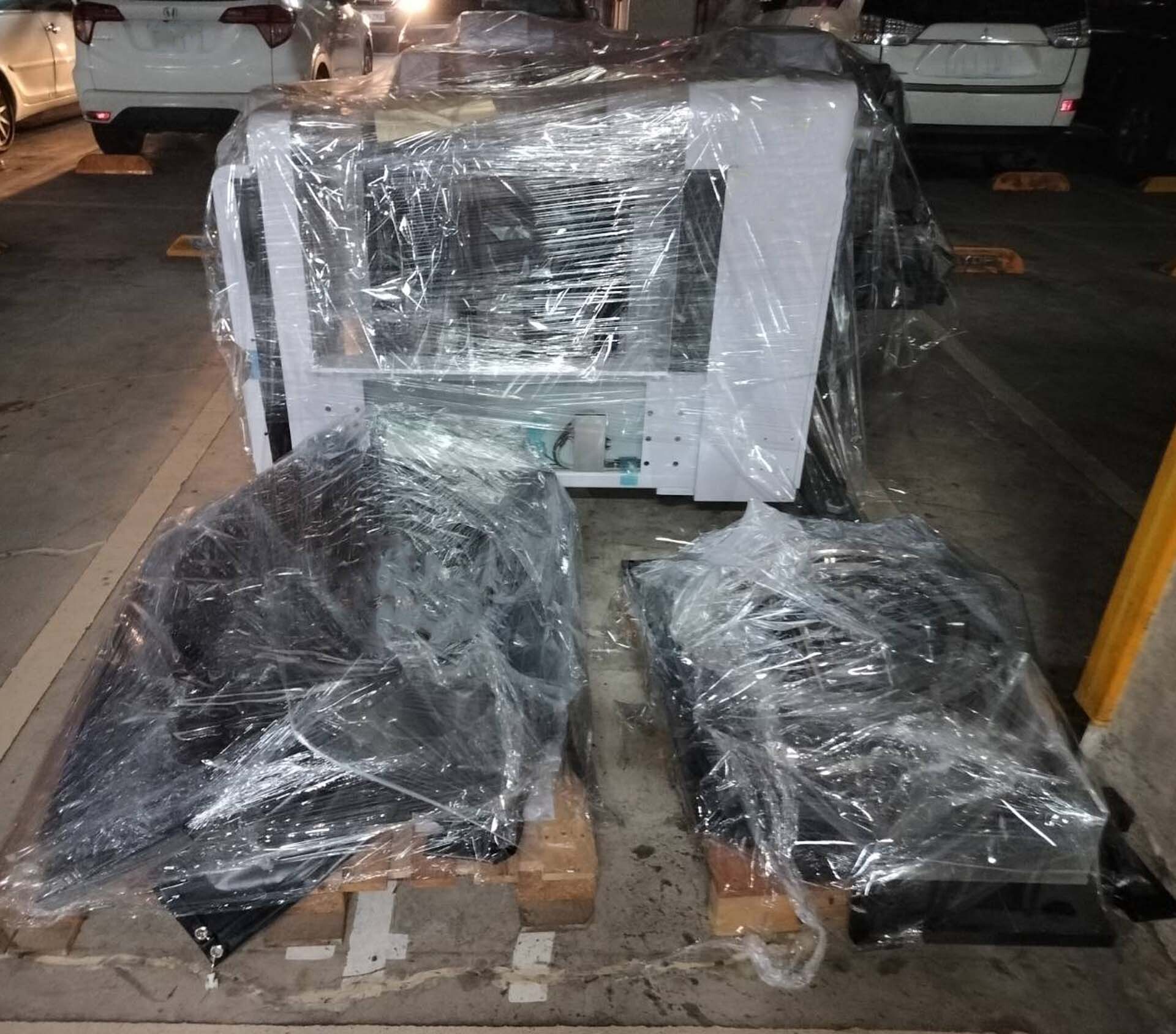 图为 已使用的 ACCRETECH / TSK Lot of hinges 待售