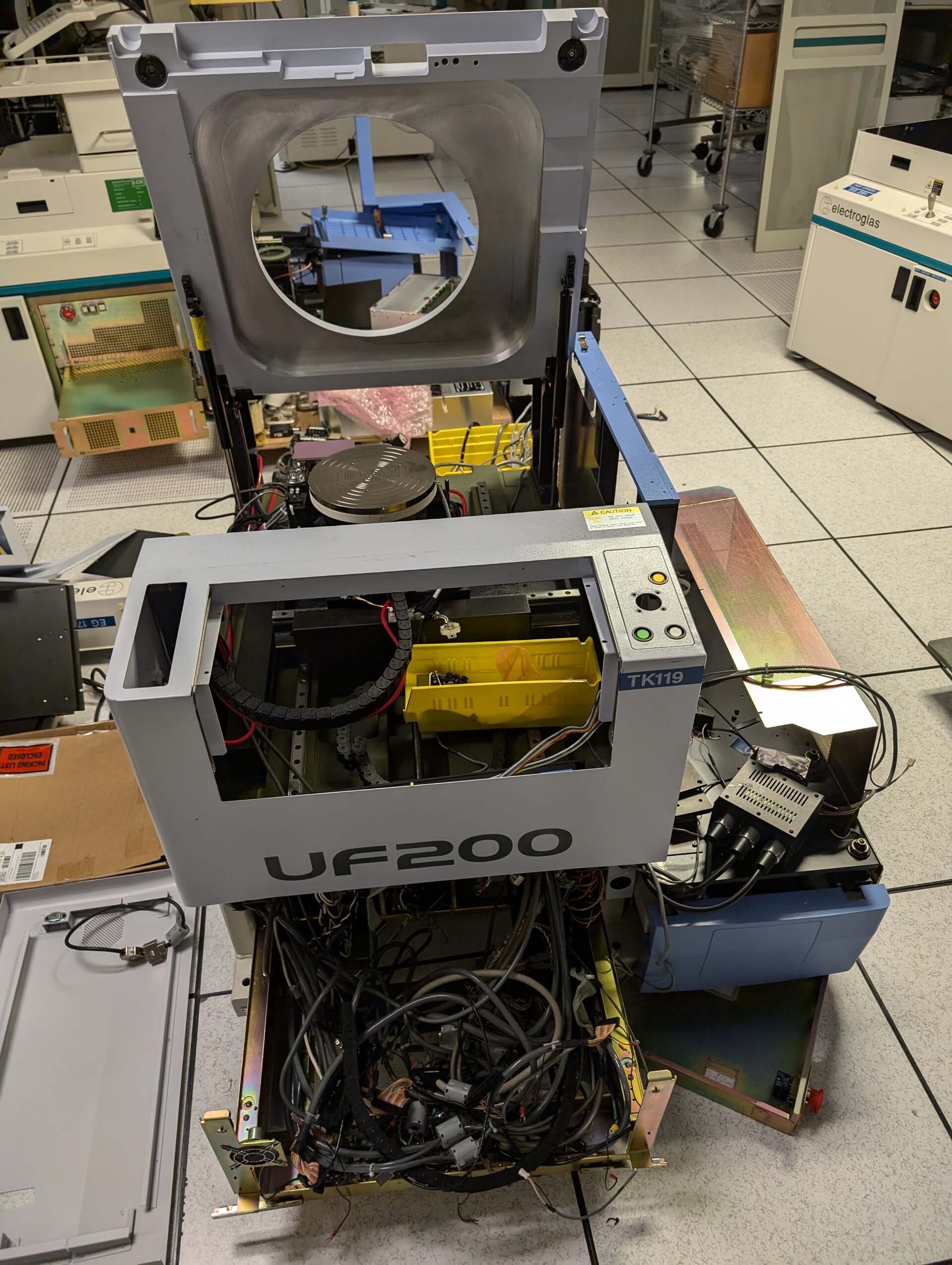 Photo Used ACCRETECH / TSK UF 200 For Sale