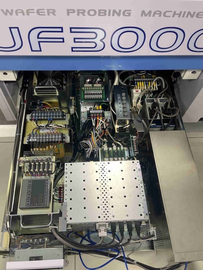 Foto Verwendet ACCRETECH / TSK UF 3000 Zum Verkauf
