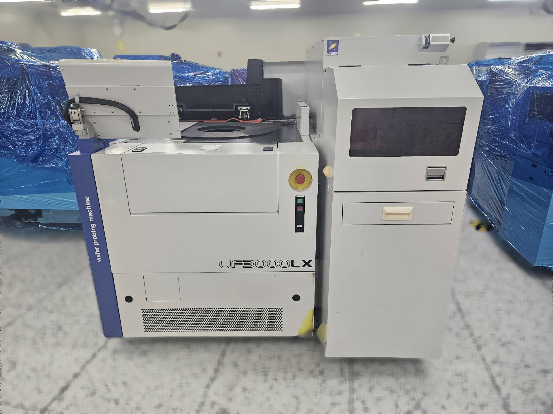 Photo Used ACCRETECH / TSK UF 3000LX For Sale