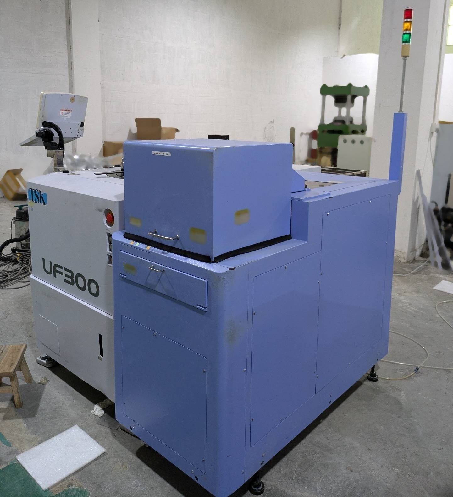 Photo Used ACCRETECH / TSK UF 300 For Sale