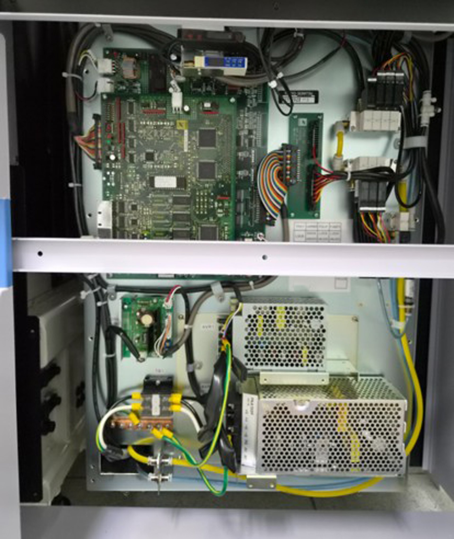 사진 사용됨 ACCRETECH / TSK UF3000 판매용