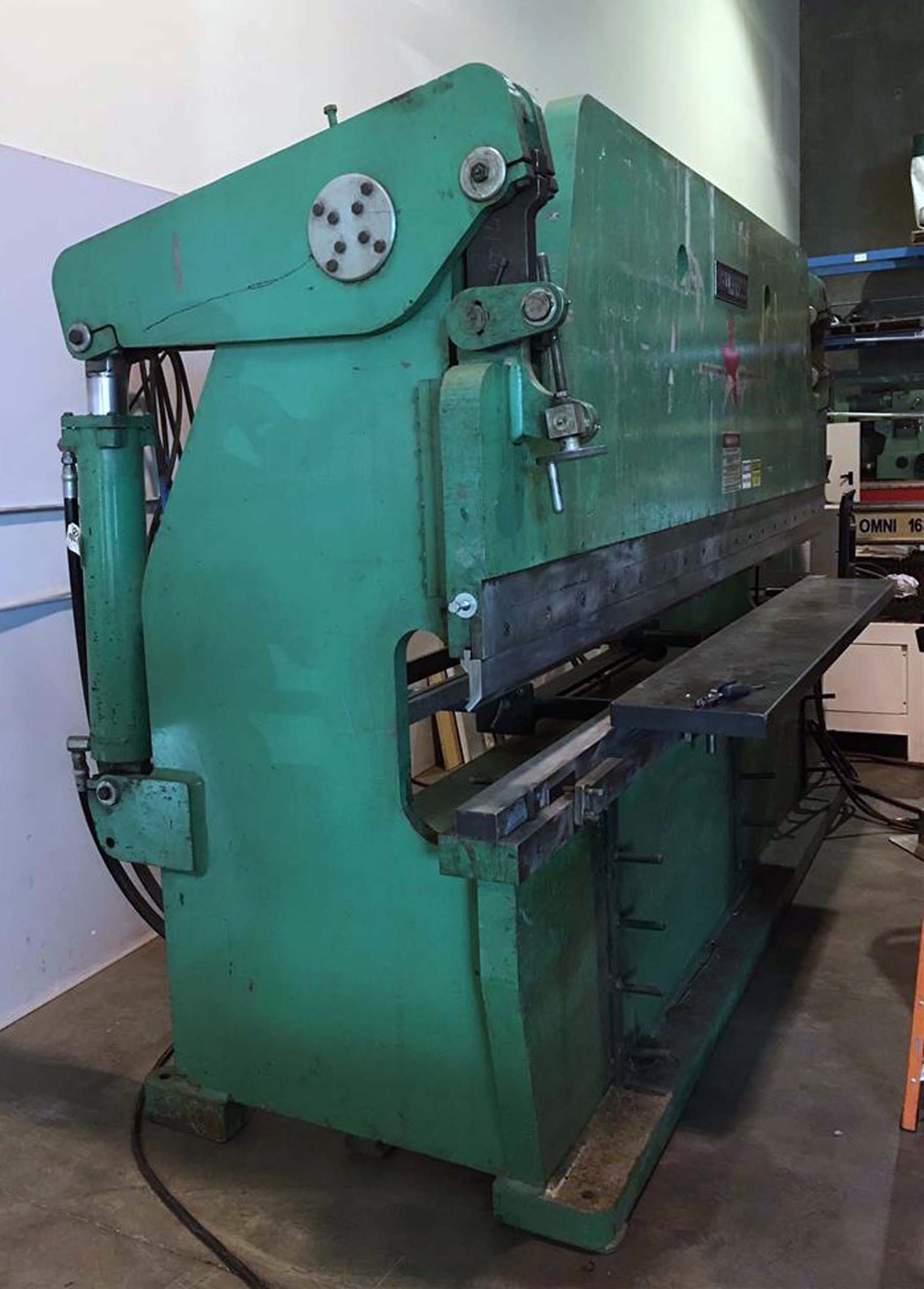 Photo Used ACCURPRESS 712012 For Sale