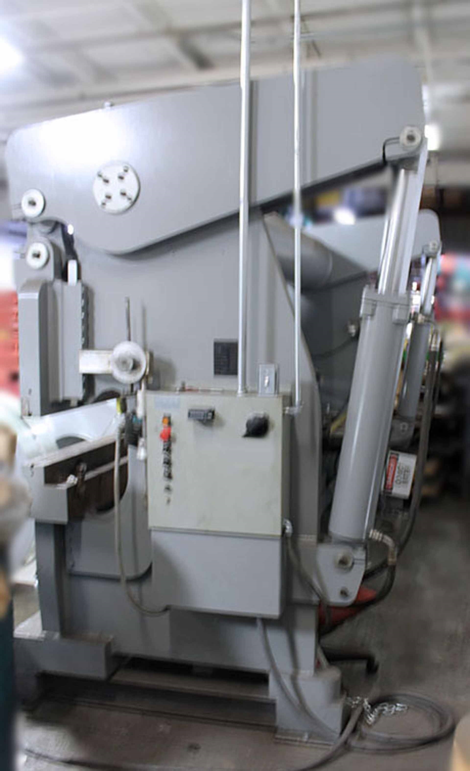 Photo Used ACCURPRESS 725014 For Sale