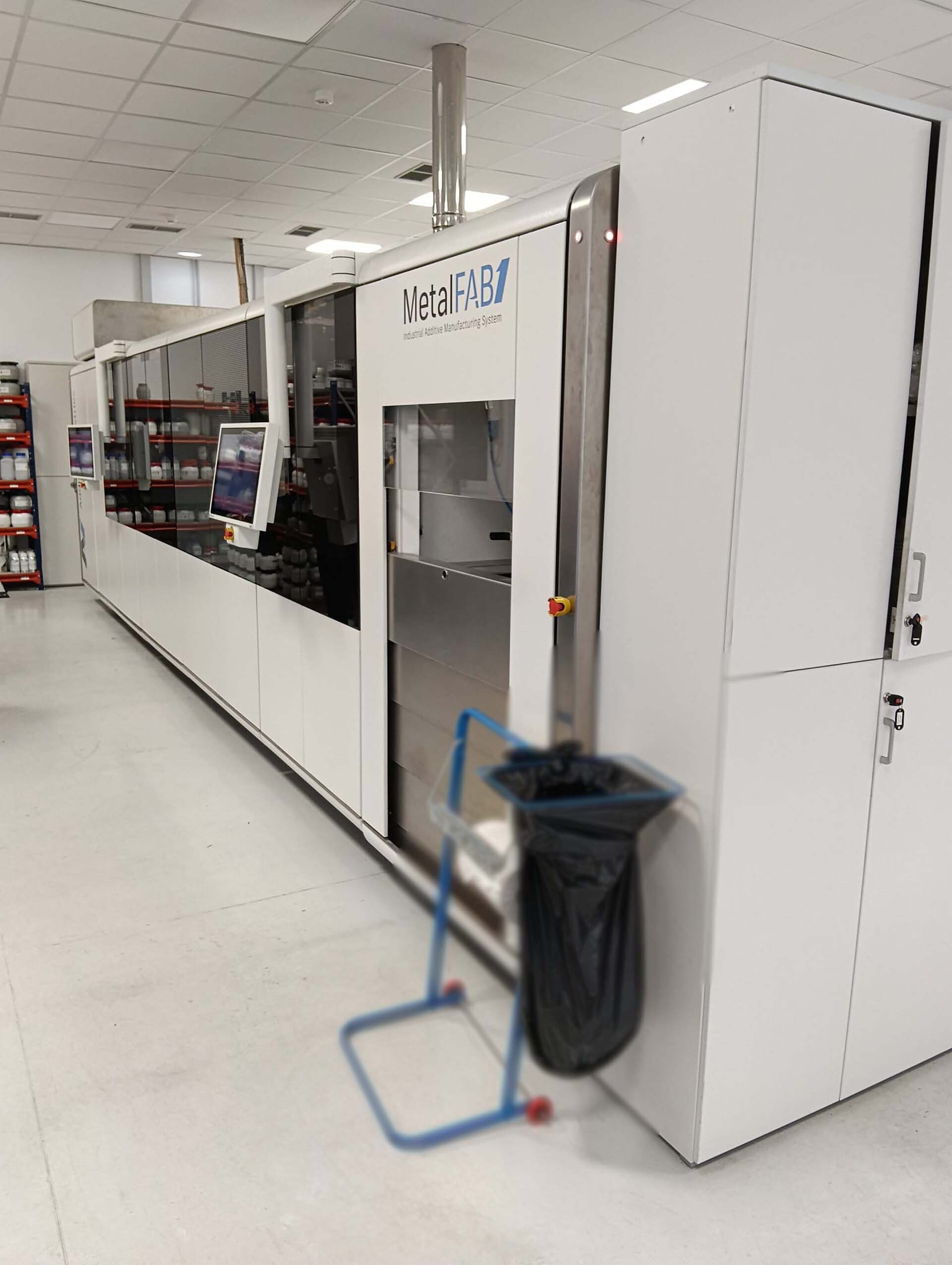 사진 사용됨 ADDITIVE INDUSTRIES Metal FAB 1 판매용