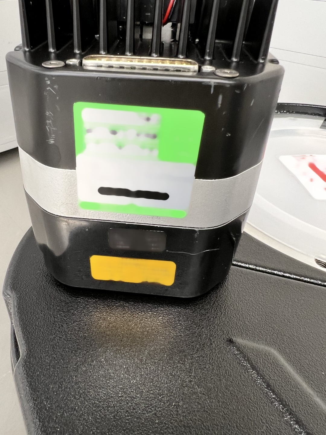 フォト（写真） 使用される ADIXEN AMS 100 I-speeder 販売のために