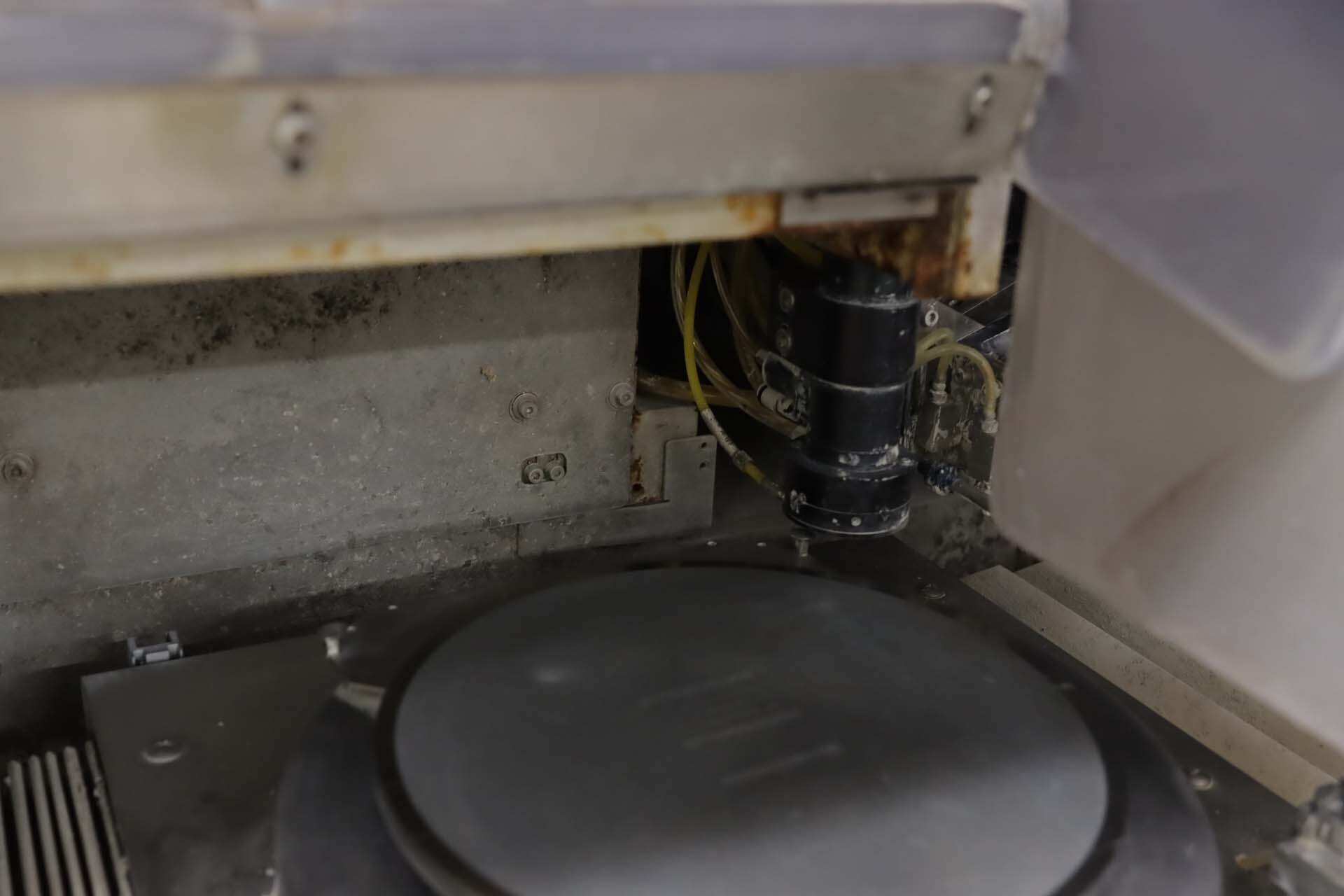 Photo Used ADT / K&S 7100 For Sale