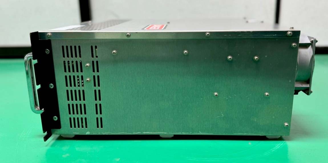 Photo Utilisé ADTEC Lot of RF generators À vendre