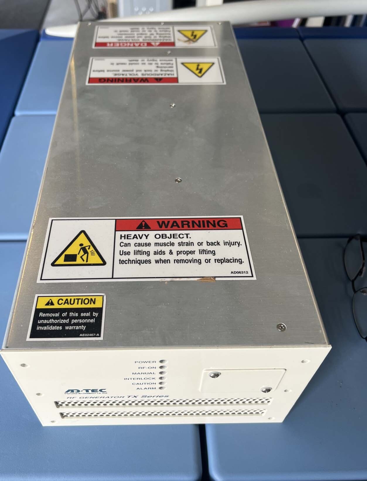 Foto Verwendet ADTEC TX06-0001-00 Zum Verkauf
