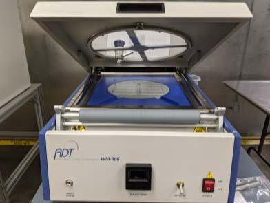 Photo Used ADVANCED DICING TECHNOLOGIES / ADT WM-966 For Sale