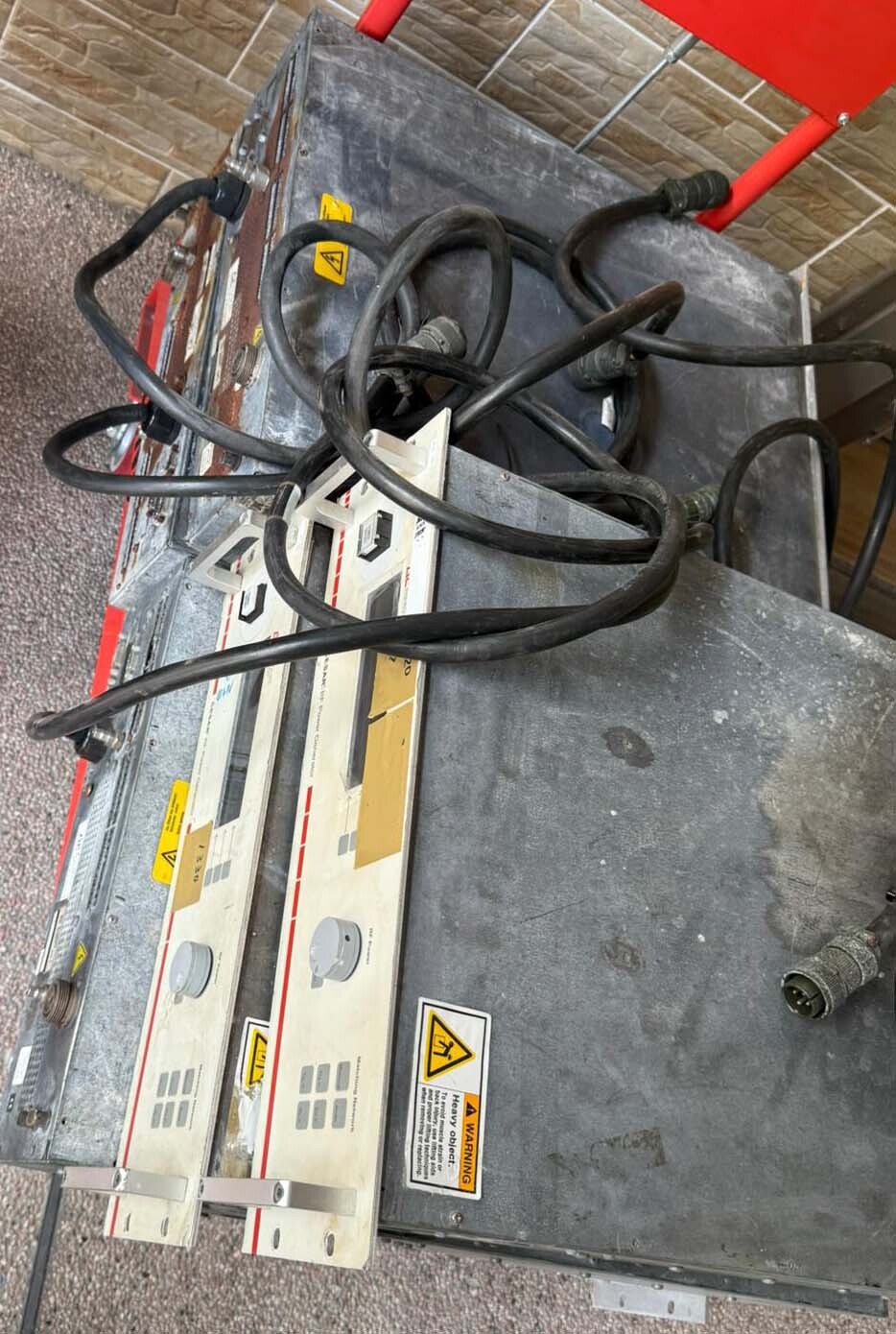Photo Utilisé ADVANCED ENERGY / DRESSLER Cesar 1330 À vendre