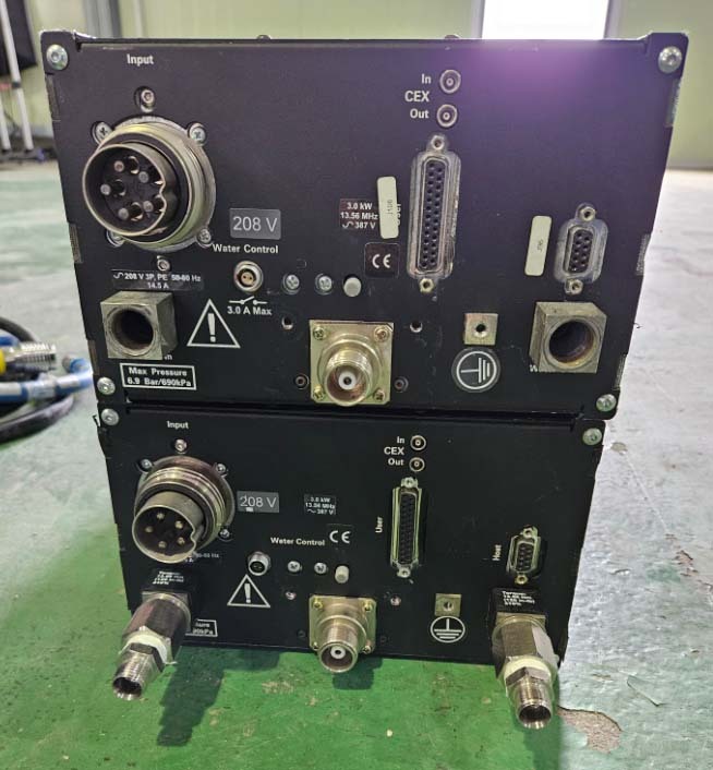 Photo Utilisé ADVANCED ENERGY Apex 3013 À vendre