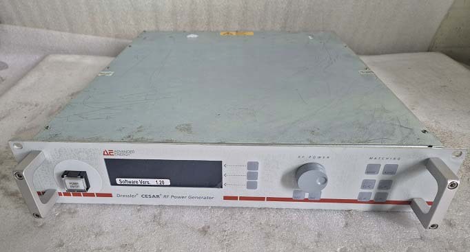 Photo Utilisé ADVANCED ENERGY Cesar 1310 À vendre