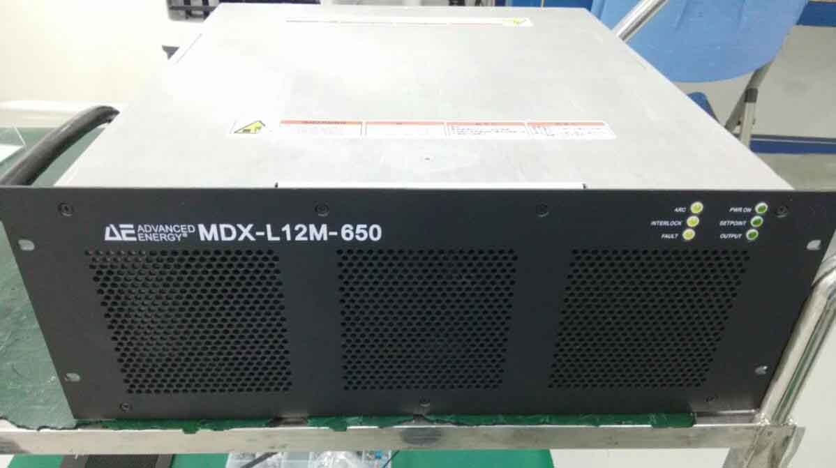 Foto Verwendet ADVANCED ENERGY MDX-L12M-650 Zum Verkauf