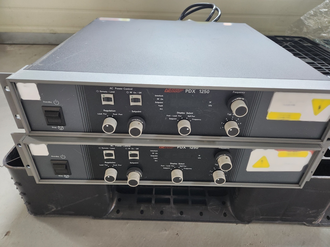 Foto Verwendet ADVANCED ENERGY PDX-1250 Zum Verkauf