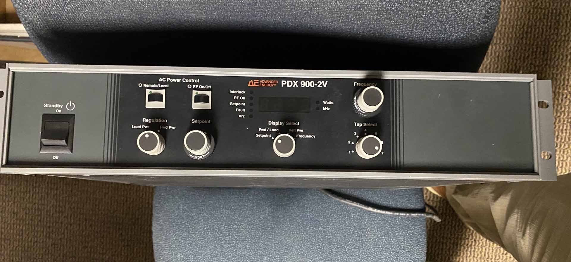 Photo Used ADVANCED ENERGY PDX-900-2V For Sale