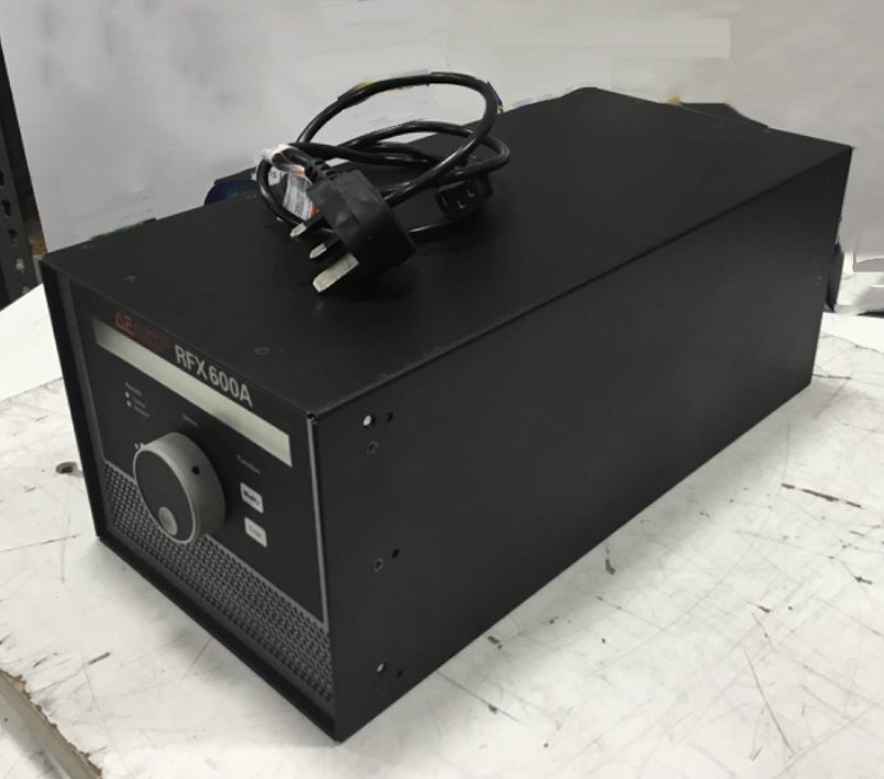 Photo Used ADVANCED ENERGY RFX 600A For Sale