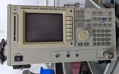 オシロスコープ WaveAce 1001（10 Scopes for Under $1,500 