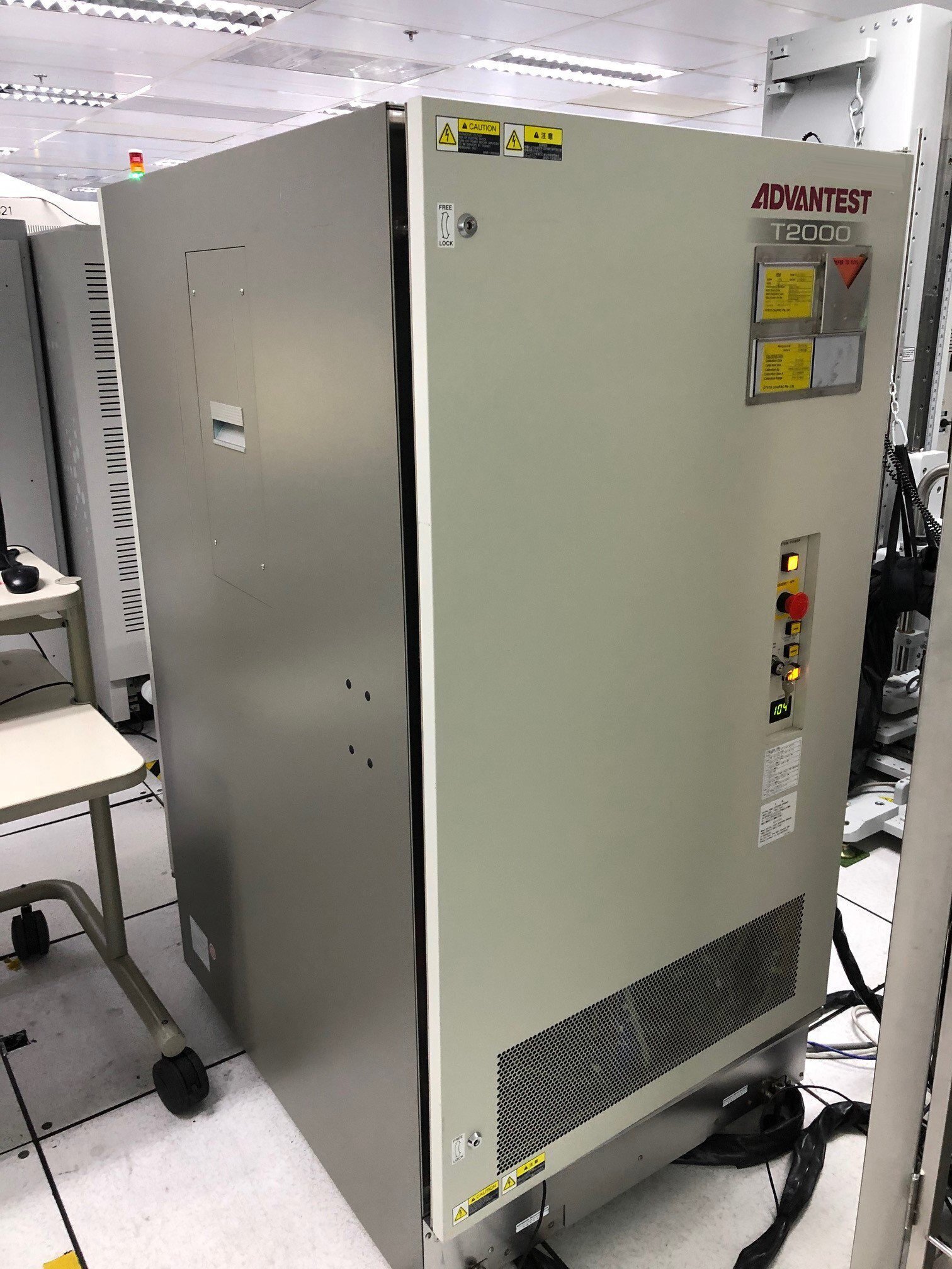 Photo Used ADVANTEST T 2000 For Sale