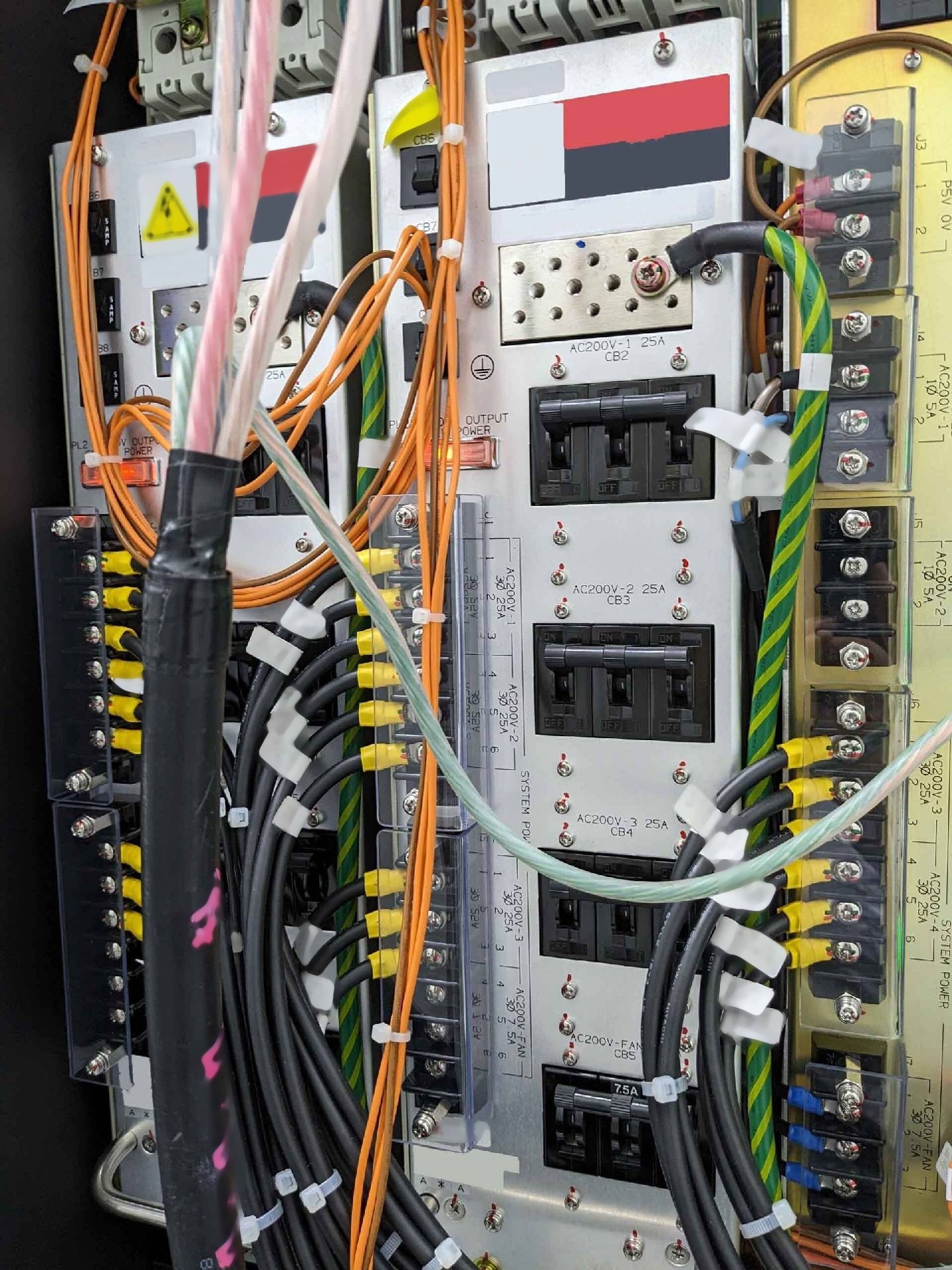 Foto Verwendet ADVANTEST T 2000 Zum Verkauf