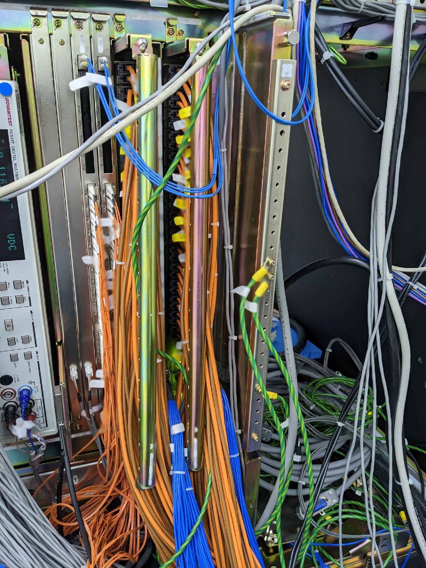 Foto Verwendet ADVANTEST T 2000 Zum Verkauf