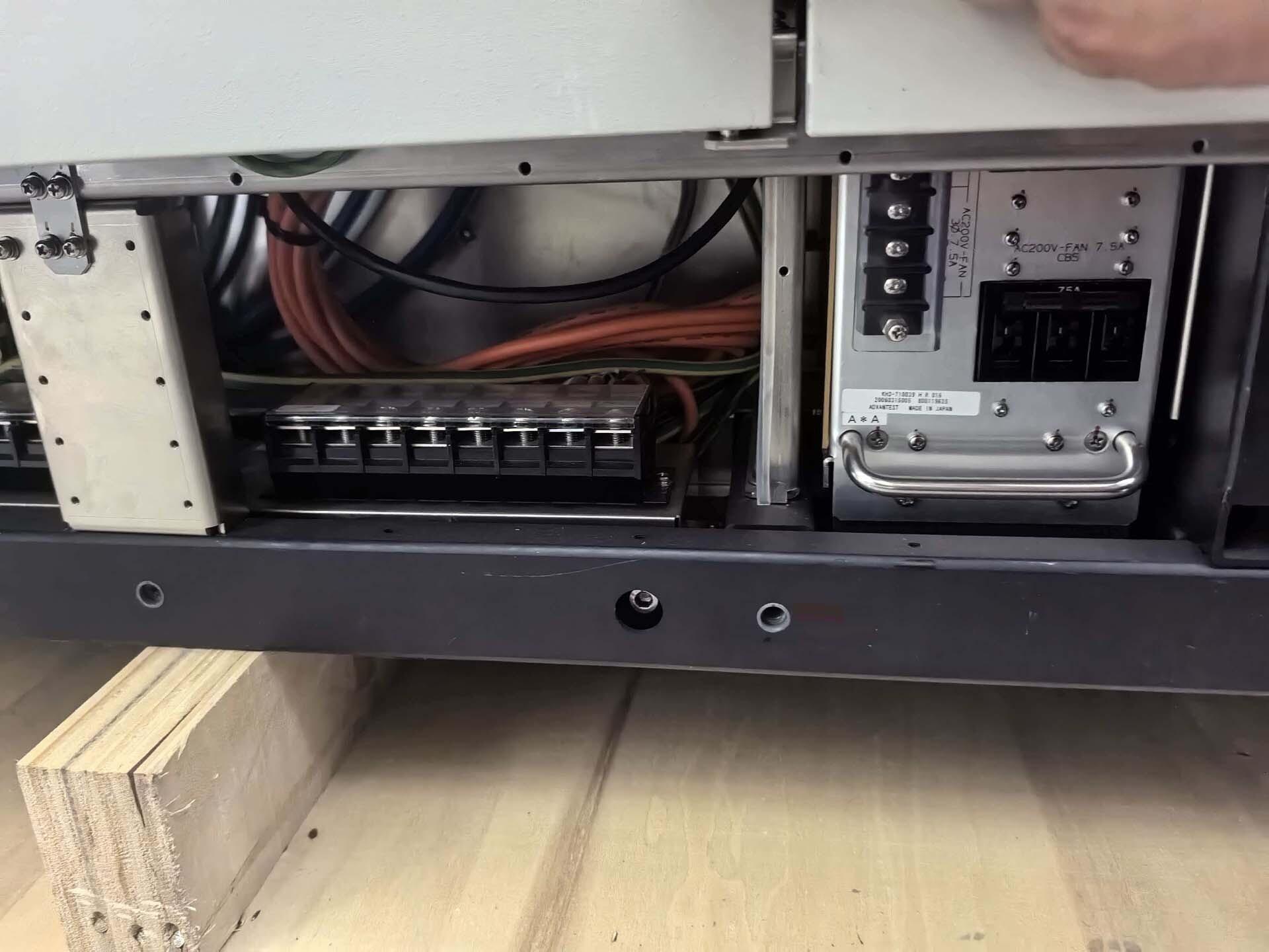 Photo Utilisé ADVANTEST T 5380 À vendre