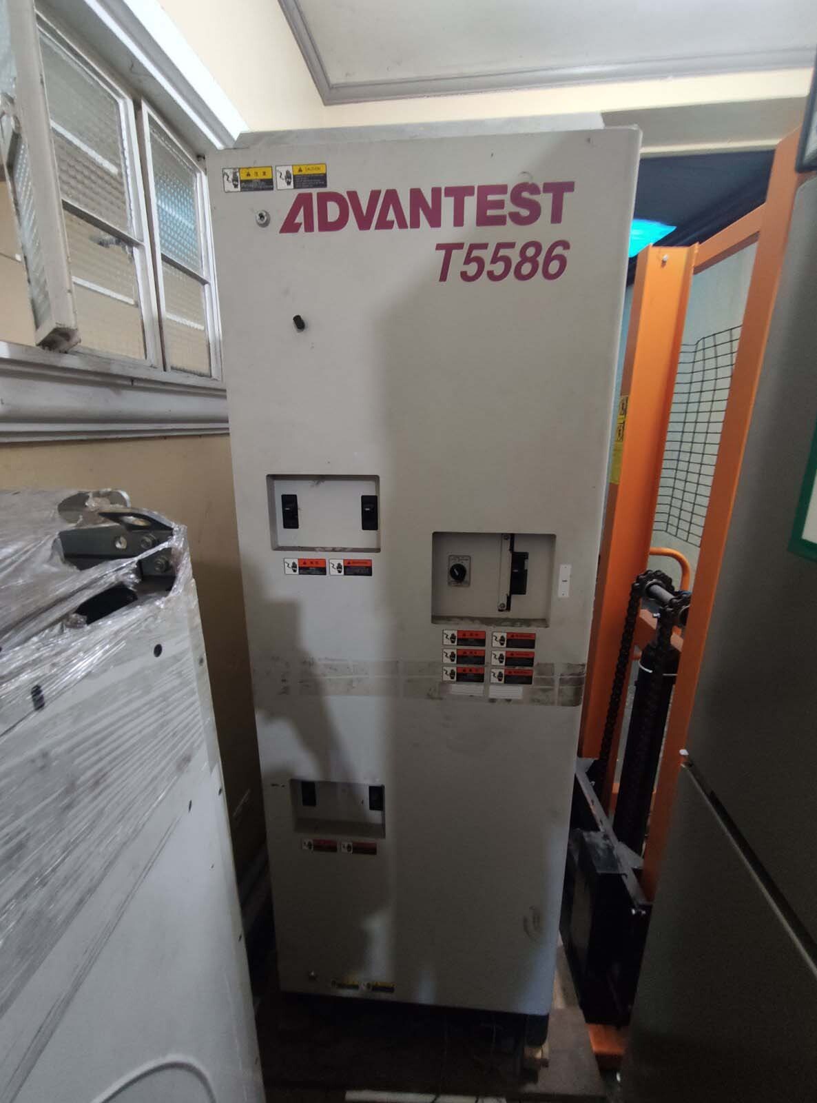 사진 사용됨 ADVANTEST T 5586 판매용