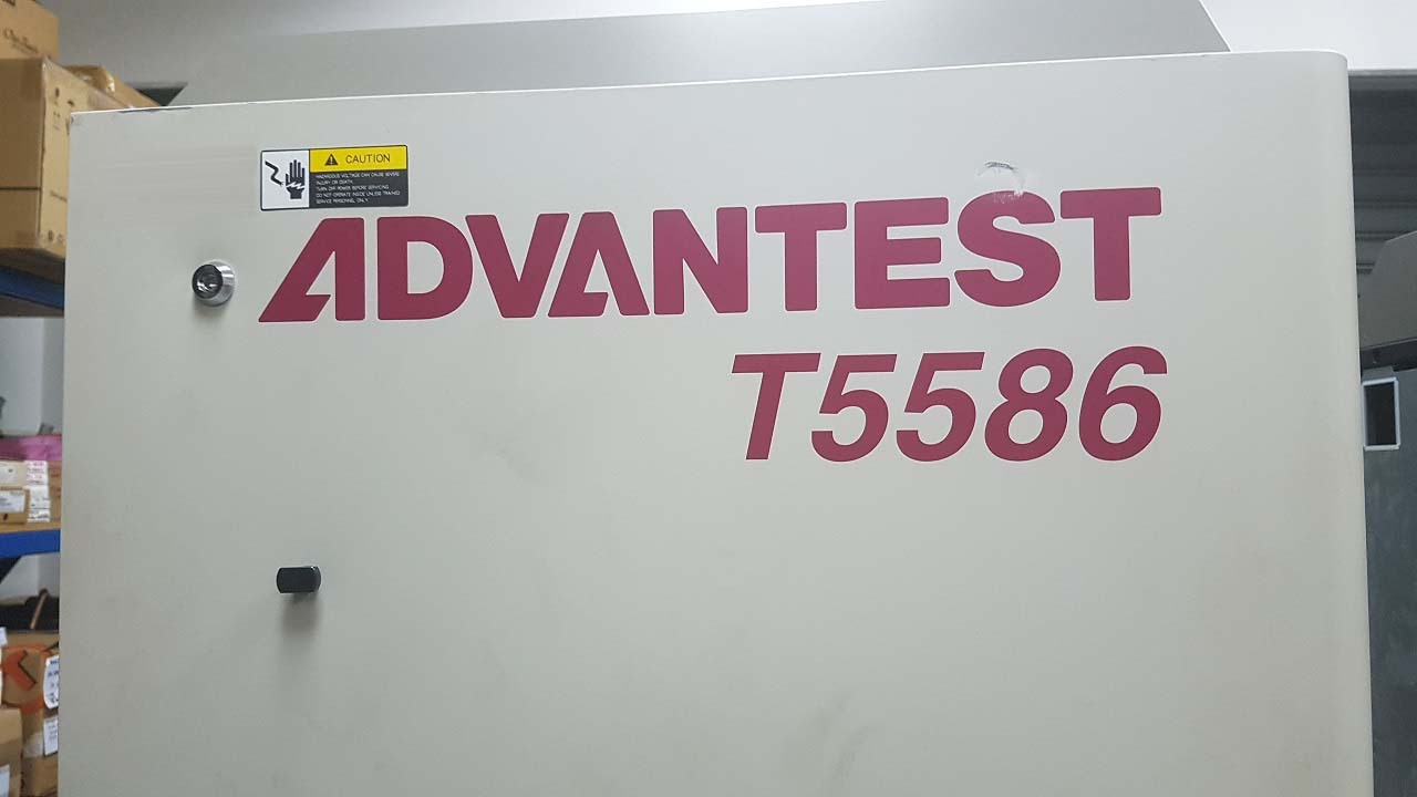 사진 사용됨 ADVANTEST T 5586 판매용