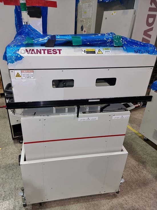 Photo Used ADVANTEST T 5592 For Sale