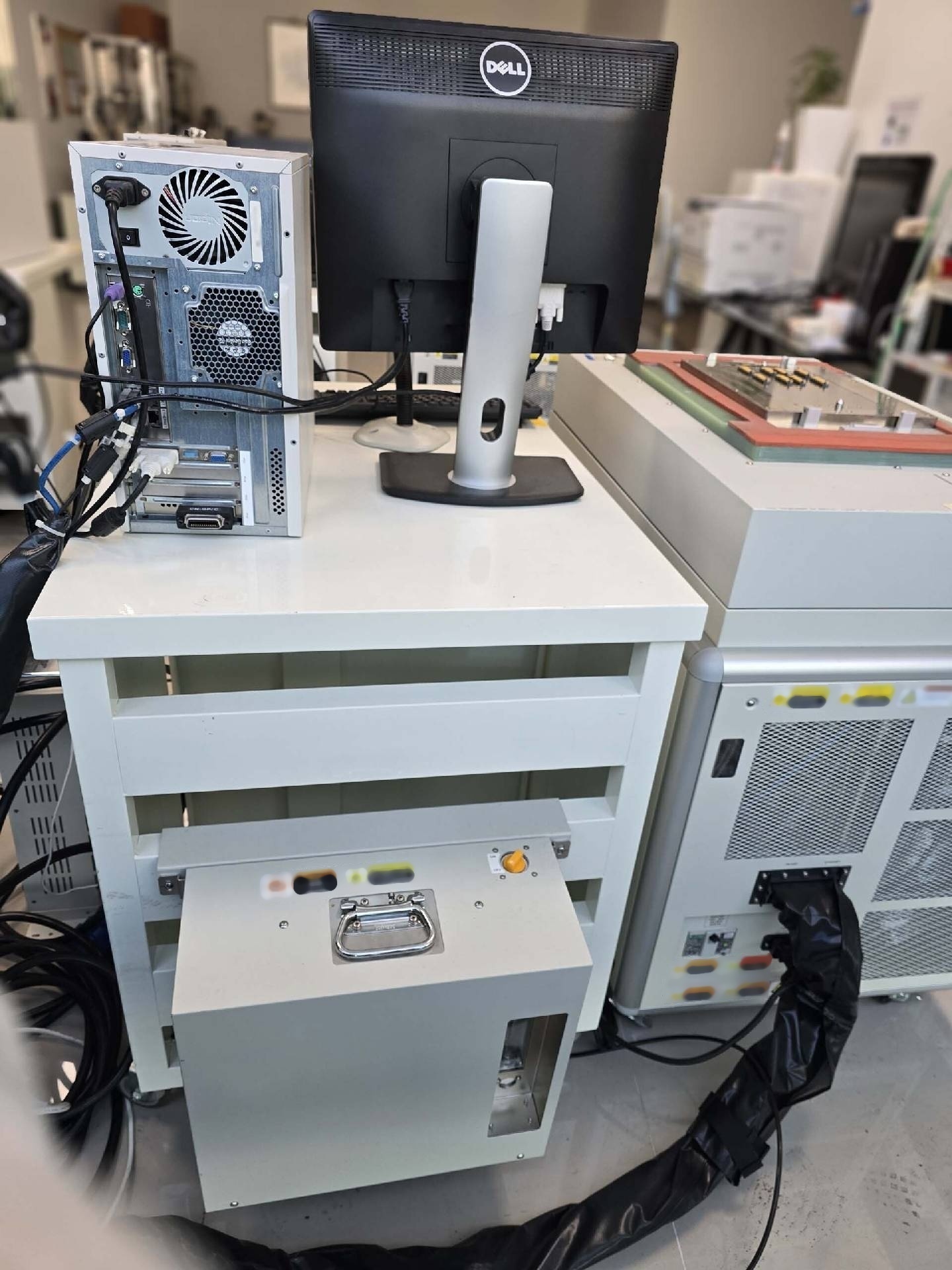 圖為 已使用的 ADVANTEST T 5831ES 待售
