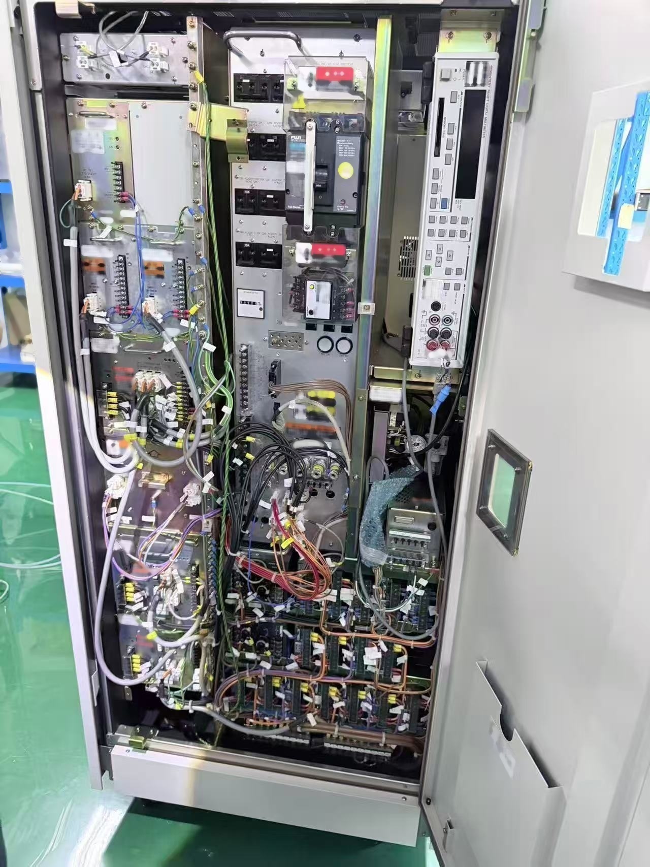 图为 已使用的 ADVANTEST T 6535 待售