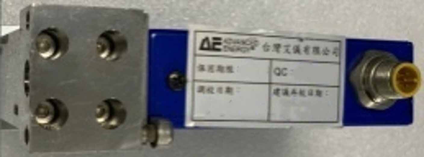 图为 已使用的 AERA Lot of mass flow controllers 待售