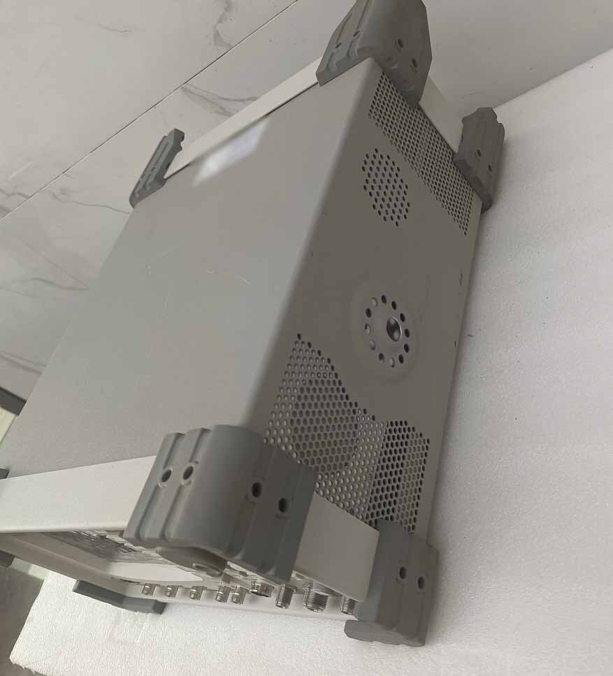 フォト（写真） 使用される AEROFLEX IFR 3920B 販売のために
